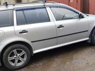 2003 Skoda Octavia I (A4) Рестайлинг, серебристый, 350000 рублей, вид 5
