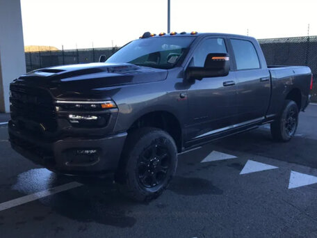 2025 RAM 3500, серый, 9350000 рублей, вид 3