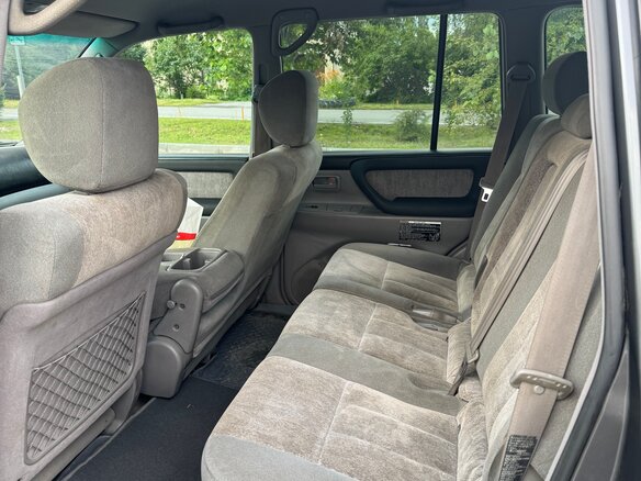 2006 Toyota Land Cruiser 100 Series Рестайлинг 2, серый, 1500000 рублей - вид 12