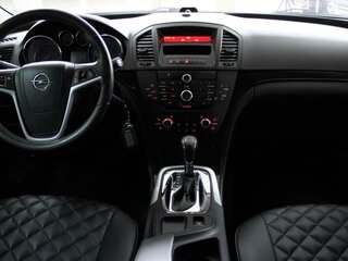 2010 Opel Insignia I, серебристый, 770000 рублей, вид 4