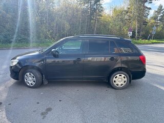 2011 Skoda Fabia II Рестайлинг, чёрный, 500000 рублей, вид 2