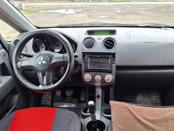 2007 Mitsubishi Colt VI (Z20/Z30), серый, 310000 рублей - вид 10
