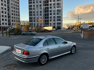 1997 BMW 5 серии 520i IV (E39), серебристый, 485000 рублей, вид 4