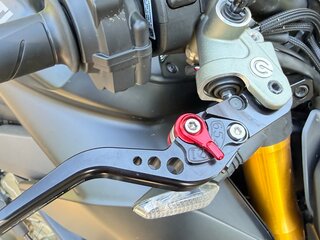 2022 Ducati Streetfighter V4, чёрный, 2090000 рублей, вид 3