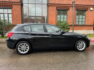 2017 BMW 1 серии 118i II (F20/F21) Рестайлинг, чёрный, 2118000 рублей, вид 2