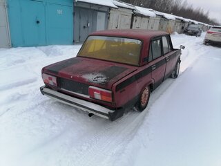 1996 Lada (ВАЗ) 2105, пурпурный, 135000 рублей, вид 3