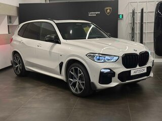 2020 BMW X5 M50d IV (G05/G18), белый, 6675000 рублей, вид 3