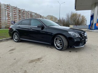 2015 Mercedes-Benz E-Класс 300 IV (W212, S212, C207) Рестайлинг, чёрный, 2950000 рублей, вид 4