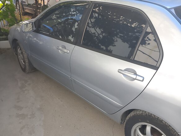 2007 Mitsubishi Lancer IX Рестайлинг, серебристый, 400000 рублей - вид 1