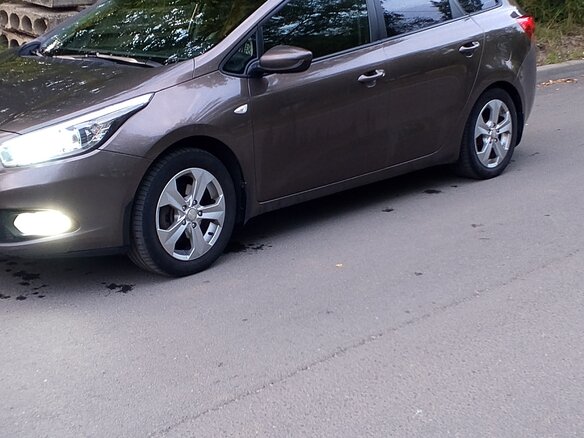 2014 Kia Ceed II, коричневый, 1280000 рублей - вид 5
