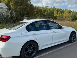 2016 BMW 3 серии 320i xDrive VI (F3x) Рестайлинг, белый, 2200000 рублей, вид 3