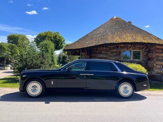 2025 Rolls-Royce Phantom Extended VIII (Series I), чёрный, 91000000 рублей, вид 2