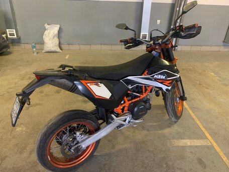 2013 KTM 690 SMC R, оранжевый, 630000 рублей, вид 2