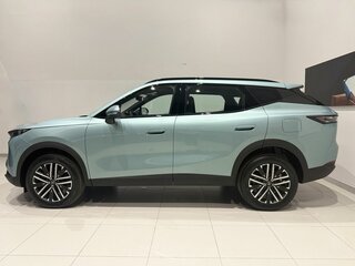 2026 Omoda C7, зелёный, 3299000 рублей, вид 2