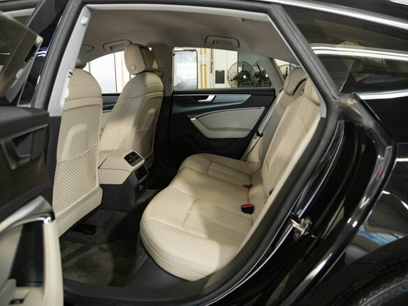 2020 Audi A7 45 TFSI II (4K), чёрный, 4650000 рублей - вид 23