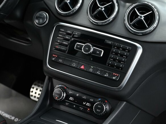2015 Mercedes-Benz GLA 250 I (X156), голубой, 1585000 рублей - вид 7