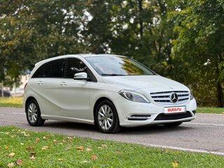2014 Mercedes-Benz B-Класс 180 II (W246), белый, 1300000 рублей, вид 3