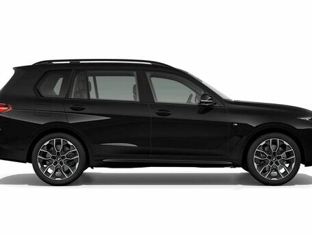 BMW X7 I (G07) Рестайлинг