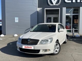 2012 Skoda Octavia II (A5) Рестайлинг, белый, 695000 рублей, вид 2