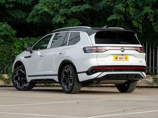 2026 Volkswagen Talagon I Рестайлинг, белый, 6300000 рублей, вид 5