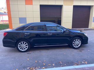 2013 Toyota Camry VII (XV50), чёрный, 1690000 рублей, вид 2