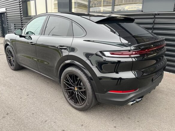 2025 Porsche Cayenne Coupé III Рестайлинг, чёрный - вид 9