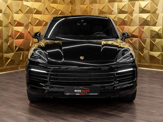 2019 Porsche Cayenne III, чёрный, 4990000 рублей, вид 3
