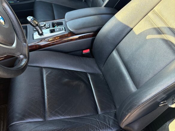 2010 BMW X5 30i II (E70), чёрный, 2120000 рублей - вид 4