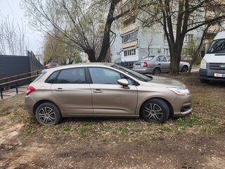 2012 Citroen C4 II, бежевый, 410000 рублей, вид 4