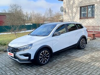 2024 Lada (ВАЗ) Vesta SW Cross I Рестайлинг (NG), белый, 1550000 рублей, вид 1