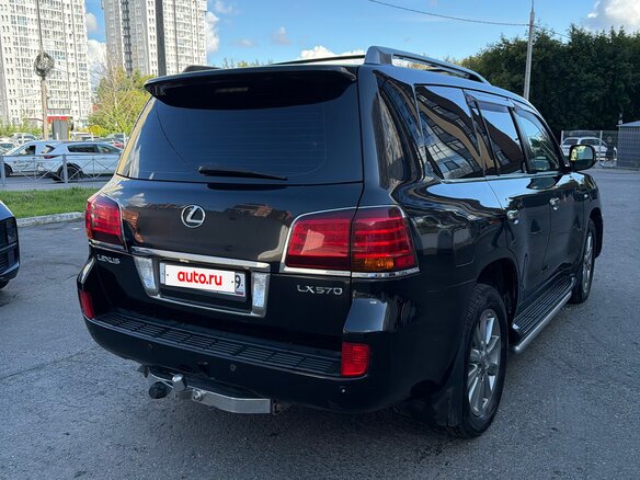 2010 Lexus LX 570 III, чёрный, 3400000 рублей - вид 2