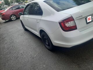 2019 Skoda Rapid I Рестайлинг, белый, 790000 рублей, вид 4