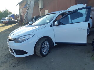2013 Renault Fluence I Рестайлинг, белый, 690000 рублей, вид 1