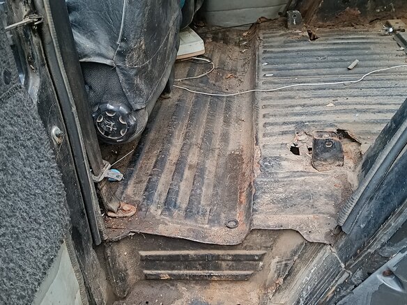2008 УАЗ Хантер 315195, чёрный, 260000 рублей - вид 7