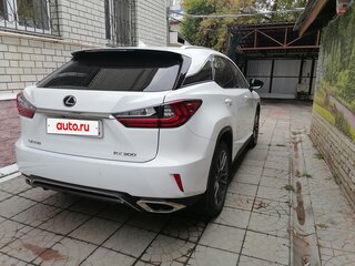 2018 Lexus RX 300 IV, белый, 4160000 рублей, вид 3