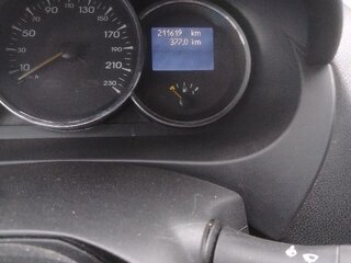 2011 Renault Fluence I, белый, 550000 рублей, вид 4