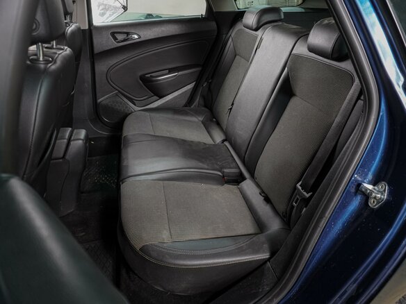 2011 Opel Astra J, синий, 799000 рублей - вид 8