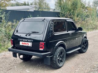 2017 Lada (ВАЗ) 2121 (4x4) I Рестайлинг, чёрный, 595000 рублей, вид 3