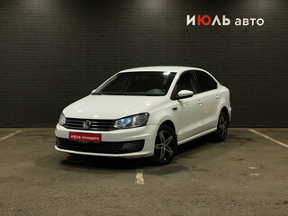 2018 Volkswagen Polo V Рестайлинг, белый, 950000 рублей, вид 1