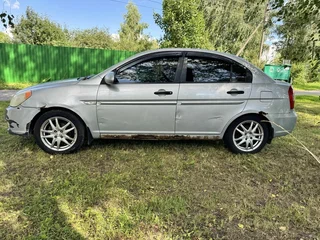 2006 Hyundai Verna II, серый, 180000 рублей, вид 2
