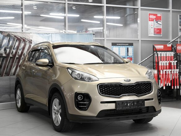 2017 Kia Sportage IV, коричневый, 1699000 рублей - вид 2