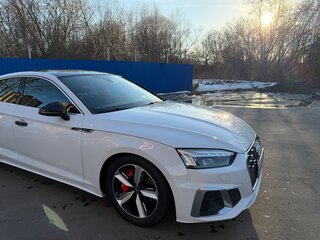 2020 Audi A5 Sportback 40 TDI II (F5) Рестайлинг, белый, 4100000 рублей, вид 5