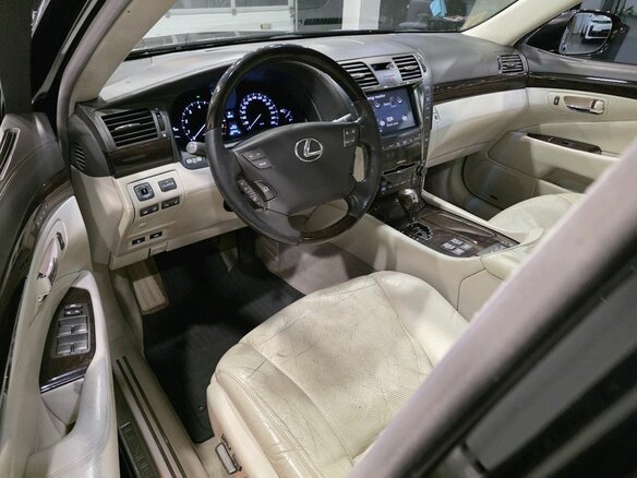 2008 Lexus LS 600h L IV, чёрный - вид 16