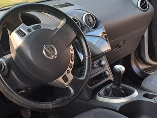 2012 Nissan Qashqai I Рестайлинг, серебристый, 950000 рублей, вид 4
