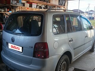 2007 Volkswagen Touran I Рестайлинг, серебристый, 600000 рублей, вид 2