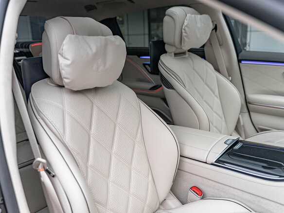2025 Mercedes-Benz Maybach S-Класс 580 II (Z223), чёрный, 32990000 рублей - вид 30