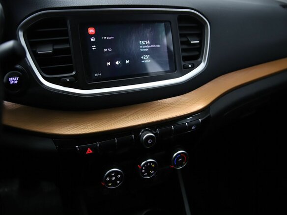 2023 Lada (ВАЗ) Vesta Cross I Рестайлинг (NG), белый, 1330000 рублей - вид 10