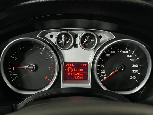 2008 Ford Focus II Рестайлинг, чёрный, 505000 рублей - вид 6