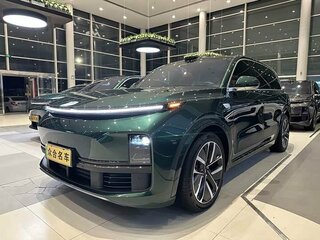 2024 Li Auto (Lixiang) L9 52.3 kWh I Рестайлинг, зелёный, 7750000 рублей, вид 1