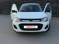 2015 Lada (ВАЗ) Kalina II, белый, 500000 рублей - вид 2